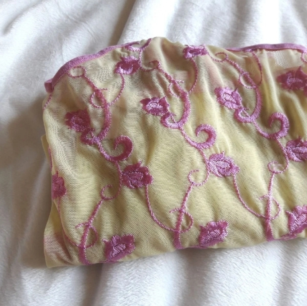 Victoria's Secret Slip, Lingerie, Chemise - Picture 8 of 8